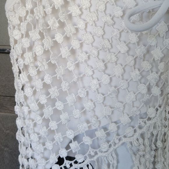 Crochet fringed crop top - Picture 4 of 5